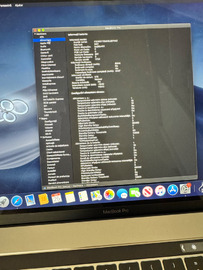 MacBook Pro 15” 2018 A1990 i7 / 16GB RAM / 512GB SSD – stare foarte bună + baterie ok - 6