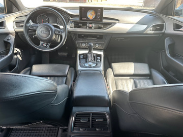 Audi A6 C7 - 7