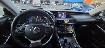 Vand Lexus Is300H 2018 - 7