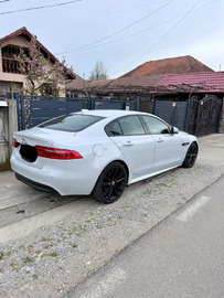 Jaguar XE R-SPORT 2.0D euro6 - 5